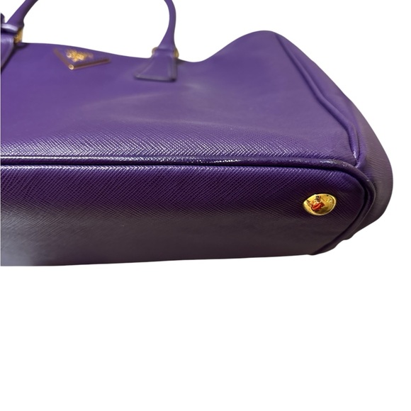 š„EUC Prada Saffiano Lux Leather Purple Tote
š„HOST PICKš„ - Picture 15 of 17